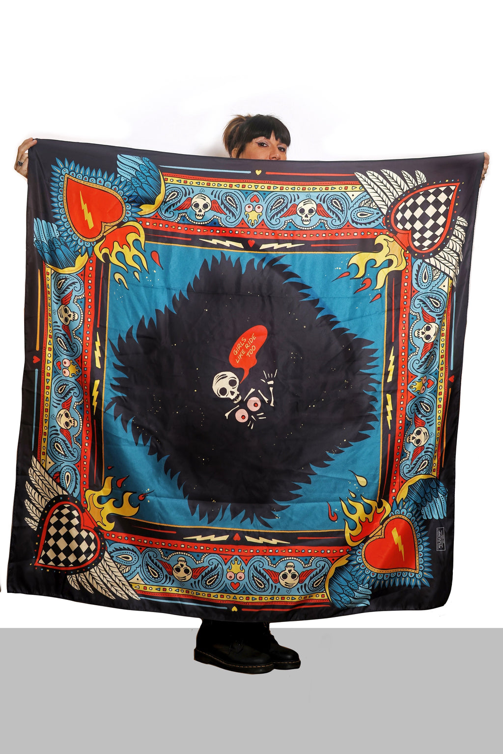 Foulard “Girls like ride too”