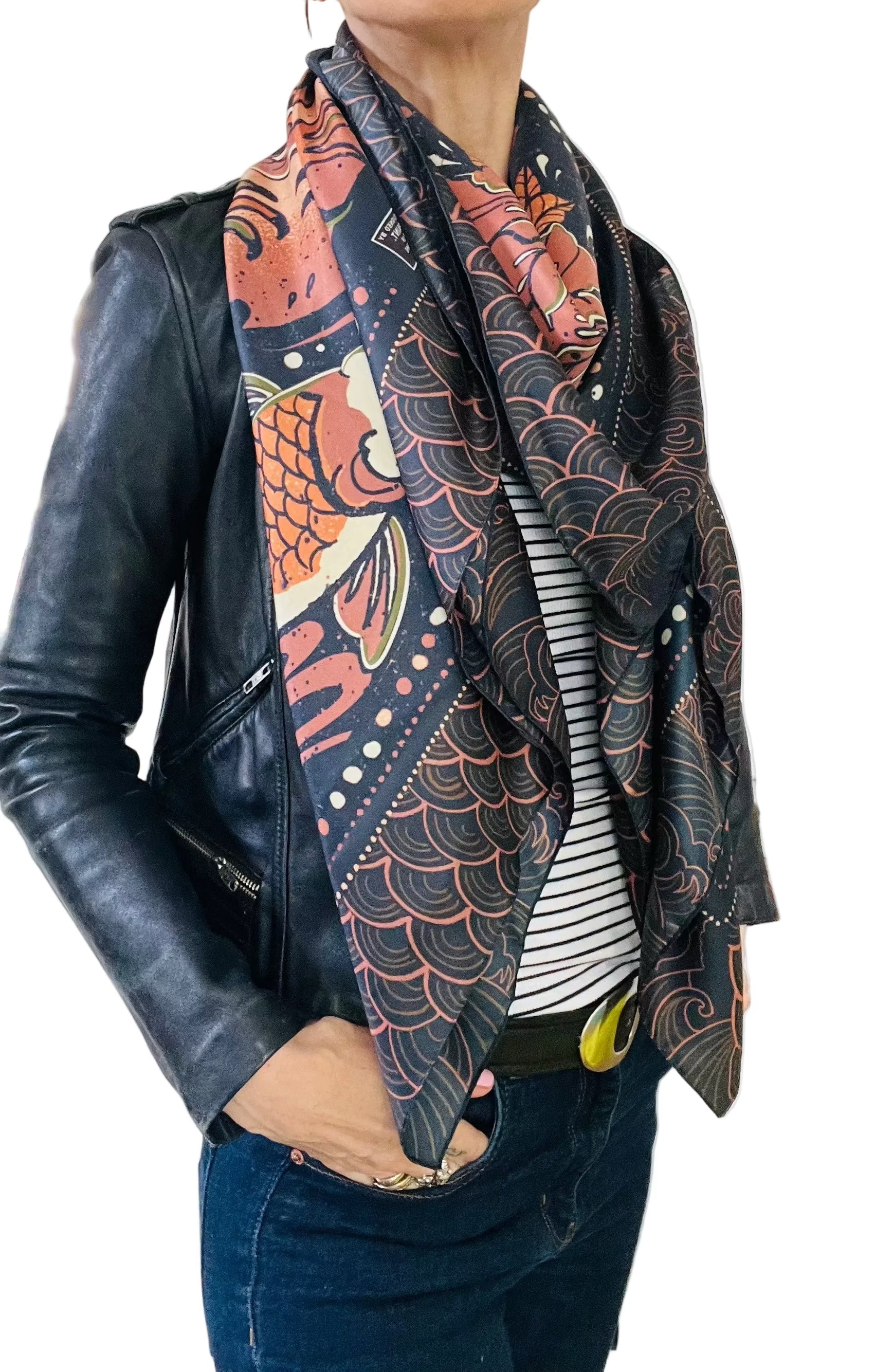 foulard "Japan" indossato come sciarpa, design giapponese – ARYK OLD PAINT