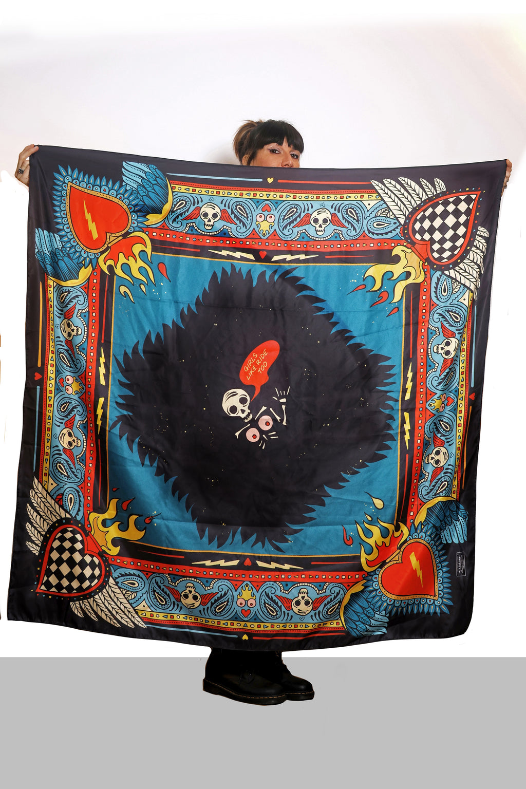 Foulard “Girls like ride too”