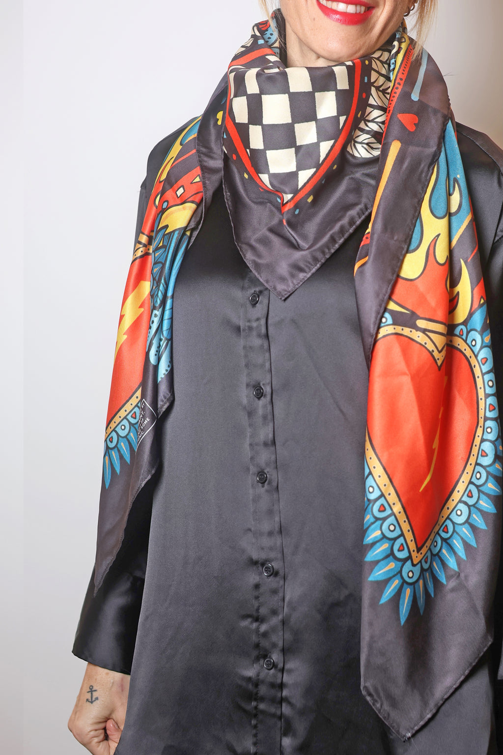 Foulard “Girls like ride too”