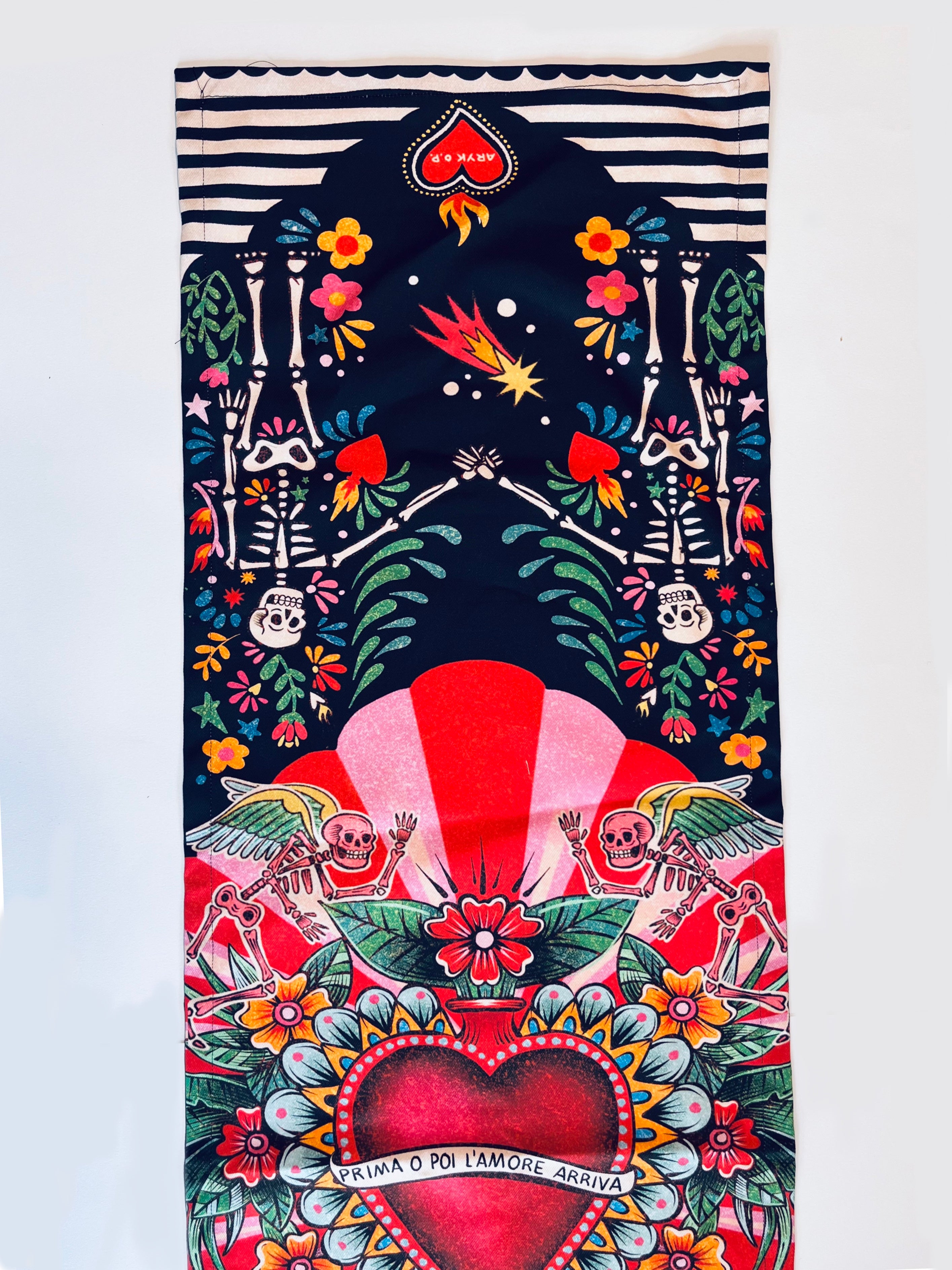 Runner Prima o Poi –  design ironico – ARYK OLD PAINT- particolare stampa
