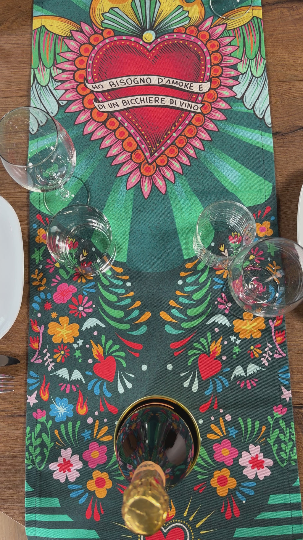 Runner Amore e Vino – video design romantico – ARYK OLD PAINT
