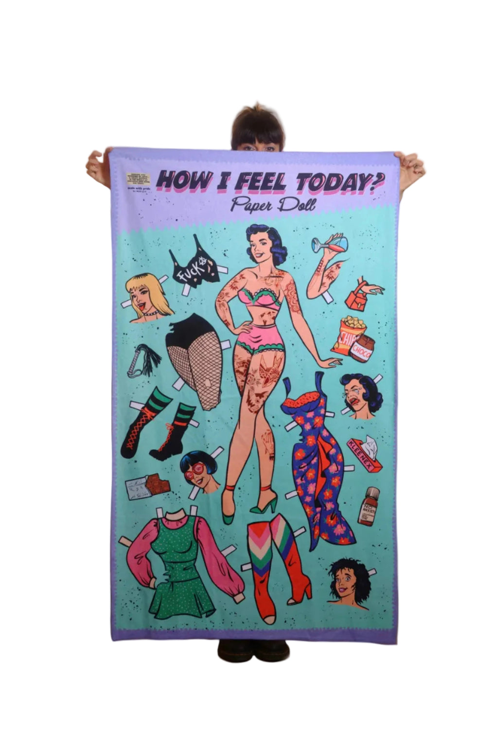 Telo mare "Crazy Paper Doll" – design illustrato ironico, Aryk Old Paint